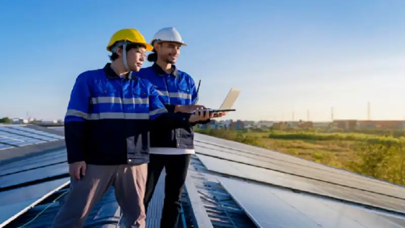 How Solar Providers Handle Roof Integration and Structural Concerns